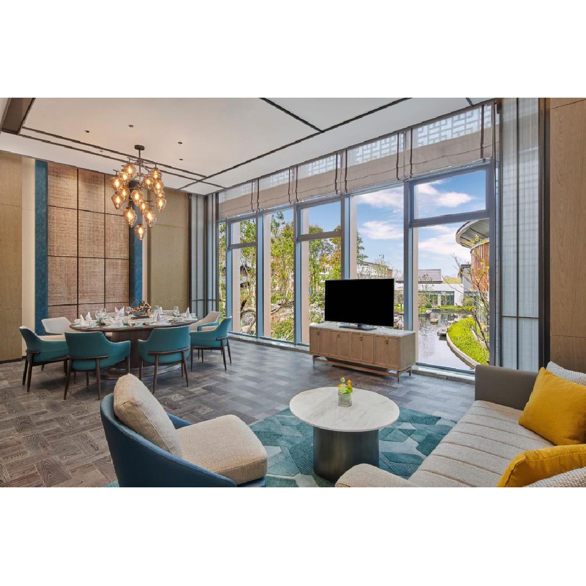 撫州保利華章希爾頓酒店